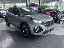 Grau Neu 2025 Peugeot 2008 Allure SUV | 25.900 €