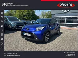 Blau Neu 2025 Toyota Aygo Team Kleinwagen | 18.950 €