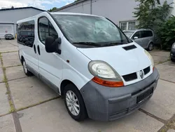 Weiß Gebraucht 2002 Renault Trafic Van | 2.800 €