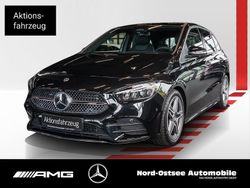 Metalliclack kosmosschwarz Gebraucht 2025 Mercedes B200 AMG Van / Kleinbus | 43.498 €