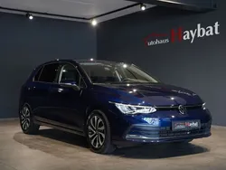 Blau Gebraucht 2022 VW Golf VIII Active Limousine | 19.850 € (Fairer Preis)