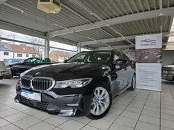 Schwarz ii Gebraucht 2021 BMW 320 Advantage Kombi | 19.900 € (Fairer Preis)