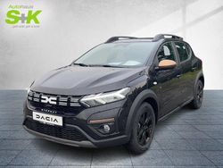 Perlmuttschwarz metallic Neu 2025 Dacia Sandero Extreme Kleinwagen | 20.490 € (Etwas zu teuer)