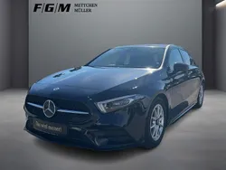 Kosmosschwarz metalliclack Gebraucht 2021 Mercedes A180 AMG line Limousine | 29.970 € (Etwas zu teuer)