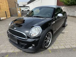 Schwarz Gebraucht 2011 Mini Cooper SD Kleinwagen | 7.600 € (Fairer Preis)