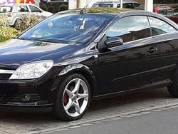 Schwarz Gebraucht 2007 Opel Astra Cabriolet Cabrio | 4.450 € (Fairer Preis)