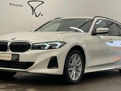 Alpinweiß uni Gebraucht 2022 BMW 320 Efficient Dynamics Kombi | 31.990 € (Etwas zu teuer)