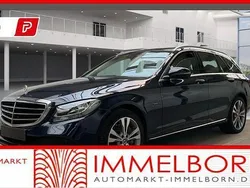 Blau Gebraucht 2021 Mercedes C300e Avantgarde Kombi | 21.750 € (Superpreis)