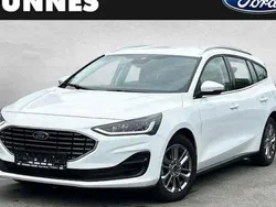 Weiß Gebraucht 2023 Ford Focus Titanium Kombi | 20.480 € (Guter Preis)