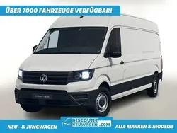 Grau (indiumgrau metallic) Gebraucht 2024 VW Crafter Van | 35.949 € (Superpreis)