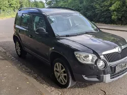 Schwarz Gebraucht 2010 Skoda Yeti Plus Edition SUV | 3.399 € (Fairer Preis)
