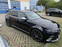 Schwarz Gebraucht 2019 Audi RS6 Performance Kombi | 77.500 € (Teuer)