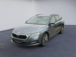 Grau Gebraucht 2021 Skoda Octavia Clever Kombi | 21.895 € (Guter Preis)