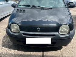 Schwarz Gebraucht 2004 Renault Twingo Authentique Kleinwagen | 990 € (Guter Preis)