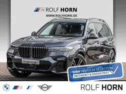 Grau Gebraucht 2022 BMW X7 Shadowline SUV | 80.880 € (Etwas zu teuer)