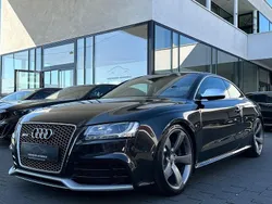 Pantherschwarz kristalleffekt Gebraucht 2011 Audi RS5 Sport Coupé | 27.890 € (Guter Preis)