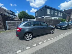 Grau Gebraucht 2015 Skoda Rapid Cool Edition Kombi | 6.490 € (Superpreis)