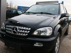 Schwarz Gebraucht 2001 Mercedes ML320 SUV | 1.999 € (Superpreis)