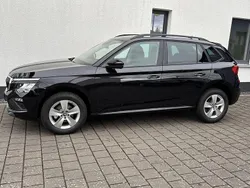 Schwarz Neu 2025 Skoda Kamiq Selection SUV | 26.750 € (Guter Preis)