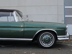 Mercedes W111