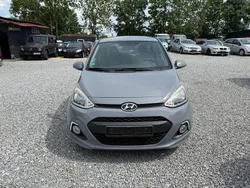 Grau Gebraucht 2014 Hyundai i10 Style Kleinwagen | 4.499 € (Guter Preis)