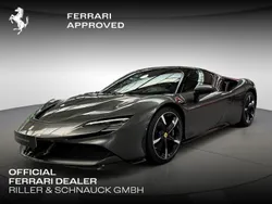 Grau Gebraucht 2022 Ferrari SF90 | 379.000 €