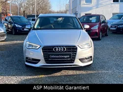 Silber Gebraucht 2014 Audi A3 Sportback Attraction Limousine | 9.499 € (Fairer Preis)