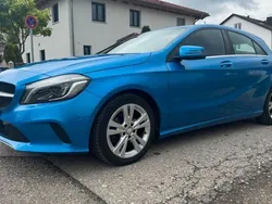Südseeblau Gebraucht 2016 Mercedes A180 Urban Limousine | 14.900 € (Fairer Preis)