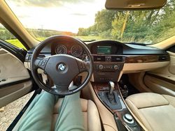 Schwarz Gebraucht 2006 BMW 325 Limousine | 7.000 €