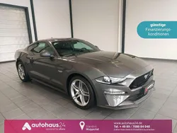 Grau Gebraucht 2021 Ford Mustang GT Fastback Coupé | 39.990 € (Guter Preis)
