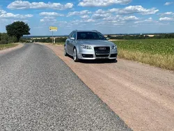 Silber Gebraucht 2007 Audi RS4 Kombi | 29.700 €