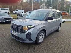 Silber Gebraucht 2024 Ford Tourneo Courier Trend Van / Kleinbus | 26.950 € (Fairer Preis)