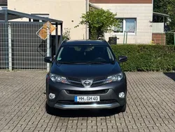 Schwarz Gebraucht 2016 Toyota RAV4 Executive SUV | 15.900 € (Fairer Preis)
