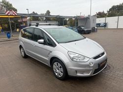 Grau Gebraucht 2010 Ford S-MAX Trend Van / Kleinbus | 3.750 € (Superpreis)