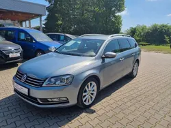 Blau Gebraucht 2013 VW Passat Highline Kombi | 8.750 € (Fairer Preis)