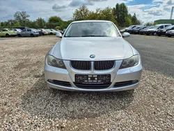 Silber Gebraucht 2006 BMW 330 Sport Line Kombi | 3.480 €