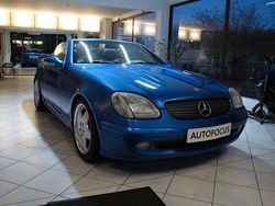 Blau Gebraucht 2001 Mercedes SLK230 AMG Cabrio | 6.490 € (Teuer)