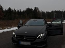 Schwarz Gebraucht 2020 Mercedes E350 Limousine | 33.500 €