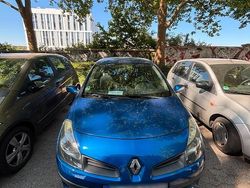 Blau Gebraucht 2008 Renault Clio II Kleinwagen | 2.500 € (Fairer Preis)