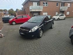 Schwarz Gebraucht 2008 Opel Corsa Limousine | 1.300 € (Guter Preis)
