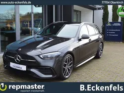 Grau Gebraucht 2024 Mercedes C300 AMG line Limousine | 59.900 €