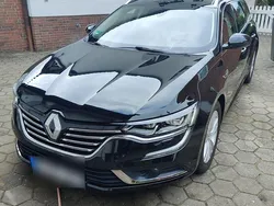 Schwarz Gebraucht 2017 Renault Talisman Initiale Paris Kombi | 15.900 € (Fairer Preis)