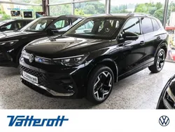 Grenadillschwarz metallic Neu 2025 VW Tiguan R-line SUV | 58.950 € (Teuer)