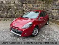 Rot Gebraucht 2012 Renault Clio III Dynamique Kleinwagen | 4.490 €