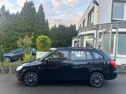 Schwarz Gebraucht 2011 Skoda Fabia Kleinwagen | 3.690 € (Guter Preis)
