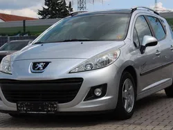 Silber Gebraucht 2010 Peugeot 207 Urban Move Kombi | 3.490 € (Guter Preis)
