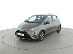 Grau Gebraucht 2018 Toyota Yaris Team Limousine | 13.440 € (Fairer Preis)