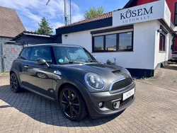 Grau Gebraucht 2011 Mini Cooper S Kleinwagen | 7.900 € (Fairer Preis)