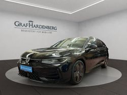 Schwarz Gebraucht 2024 VW Passat R-line Kombi | 42.910 € (Fairer Preis)