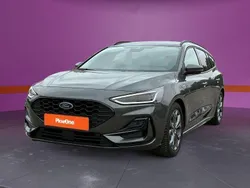 Grau Gebraucht 2024 Ford Focus ST-Line X Kombi | 24.930 € (Guter Preis)